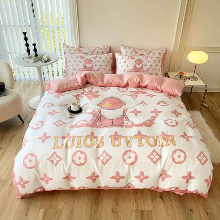 bedspread 