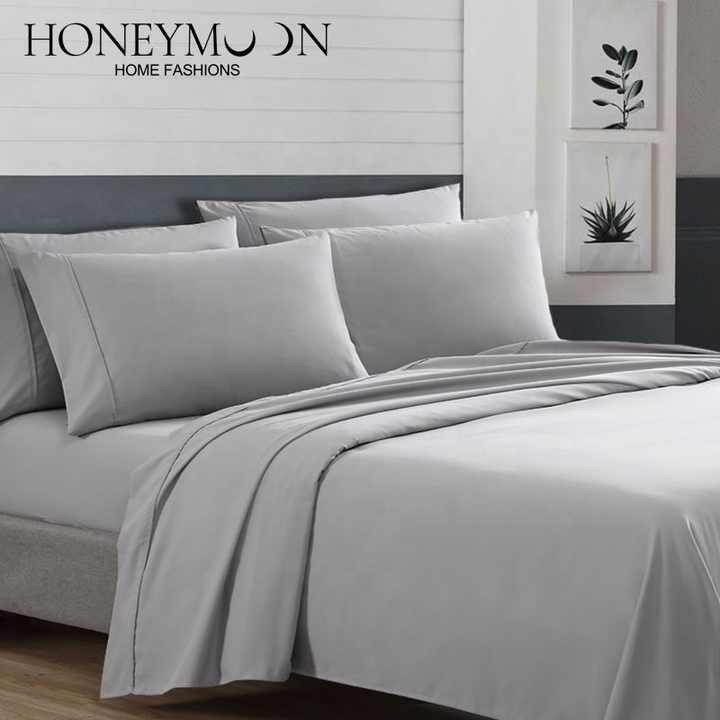 Brand New Bed Cover Bedding Set. 