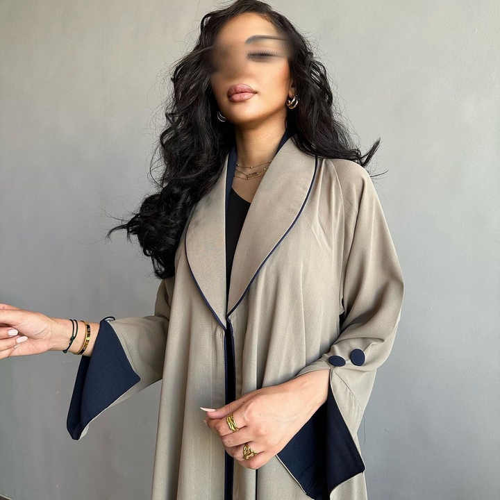 Elegant women's abayas 