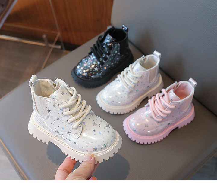 children's shoes 