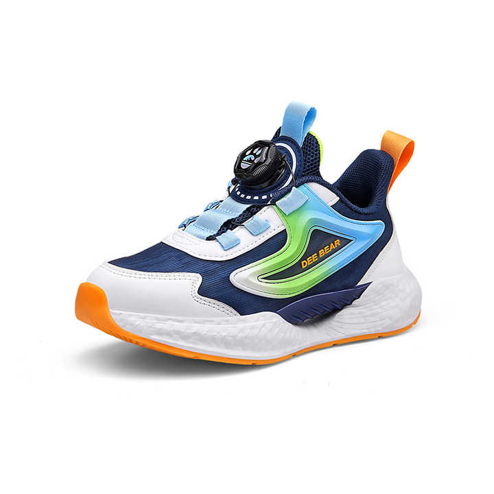 New high quality sneakers. 