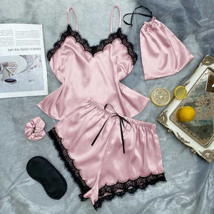 Women's sleepwear 