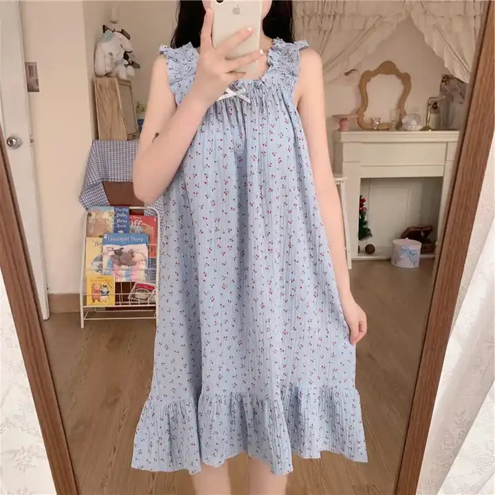 Sexy women's pajamas 