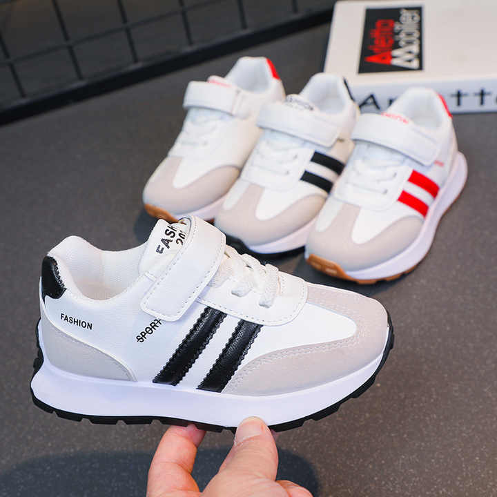 أحذية رياضية للبنات