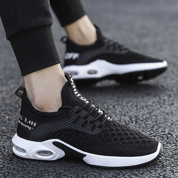 Casual sports shoes