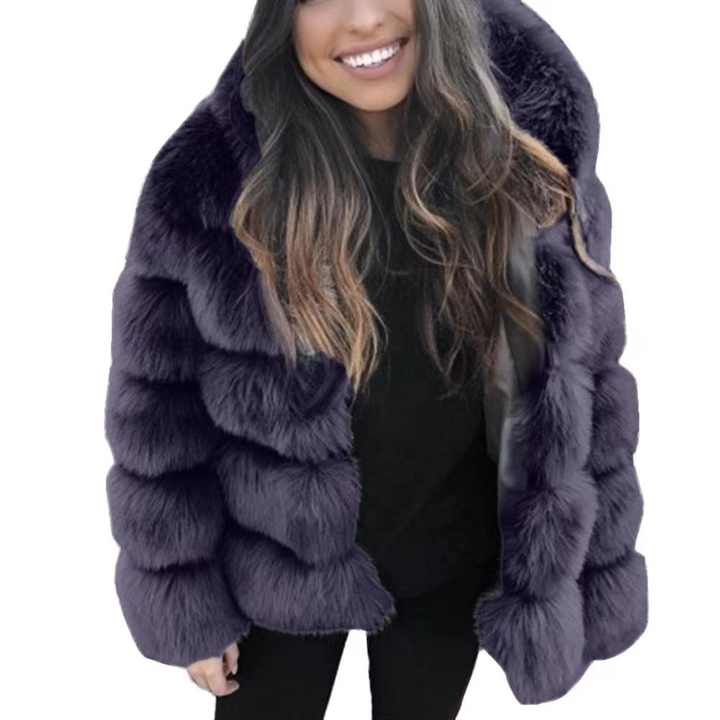 Women's winter clothing 