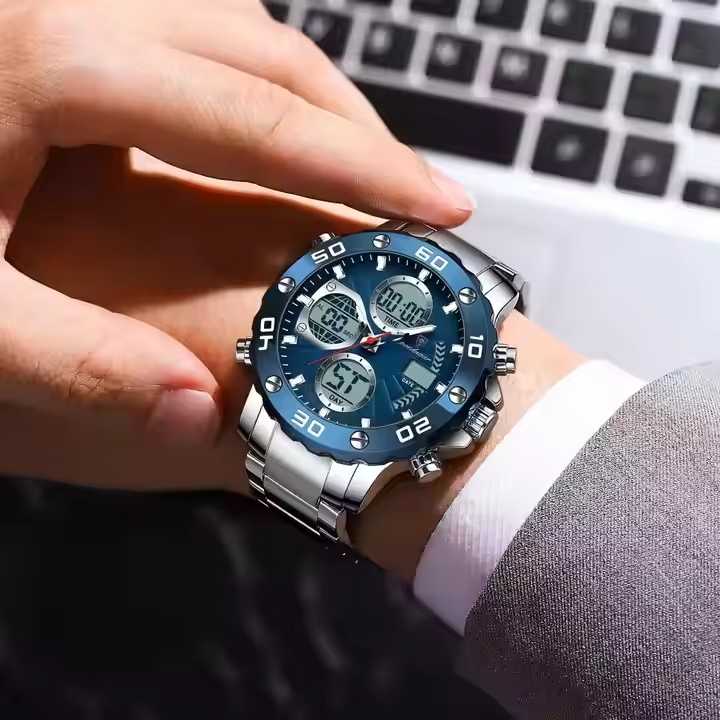 ساعة يد  مزدوجة الوقت