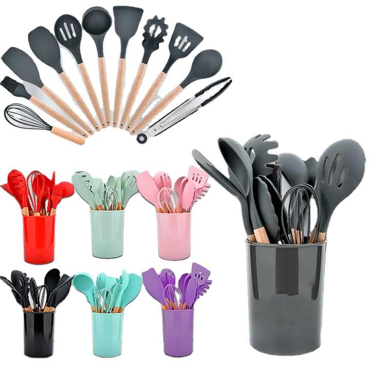 Utensils Set with Wooden Handle 