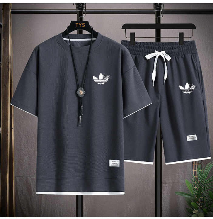 New men's summer T-shirt 