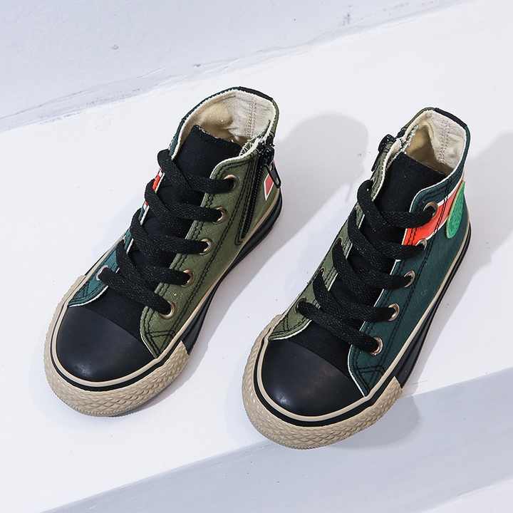 New fashion kids sneakers. 