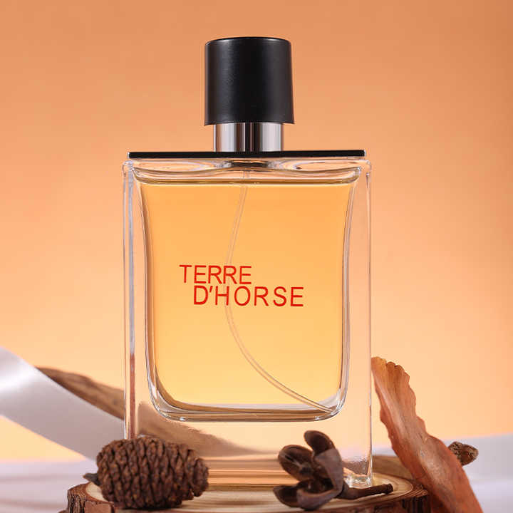 Wholesale men's perfume from Vietnam, long lasting with strong fragrance 