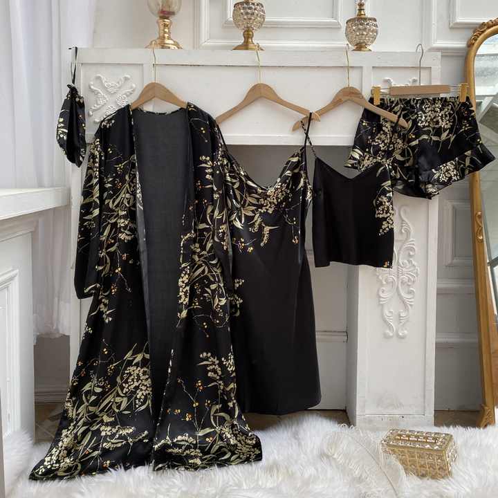 Women's sleepwear 