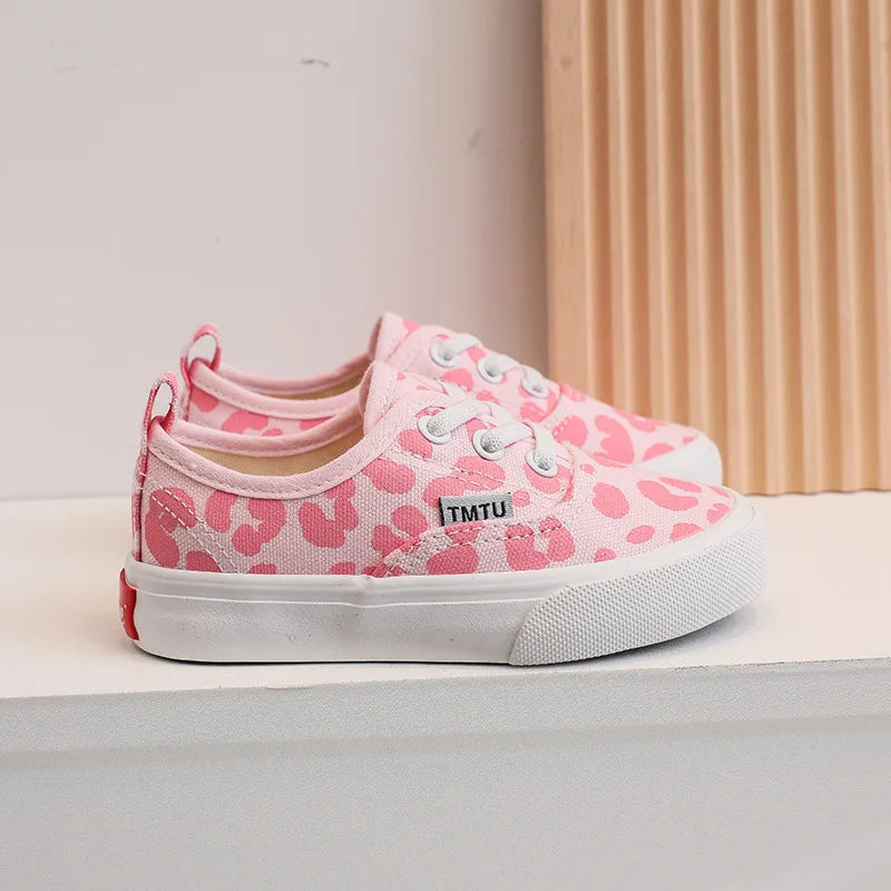 Fashionable Polka Dot Printed Casual Shoes
