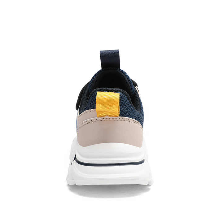 New high quality sneakers. 