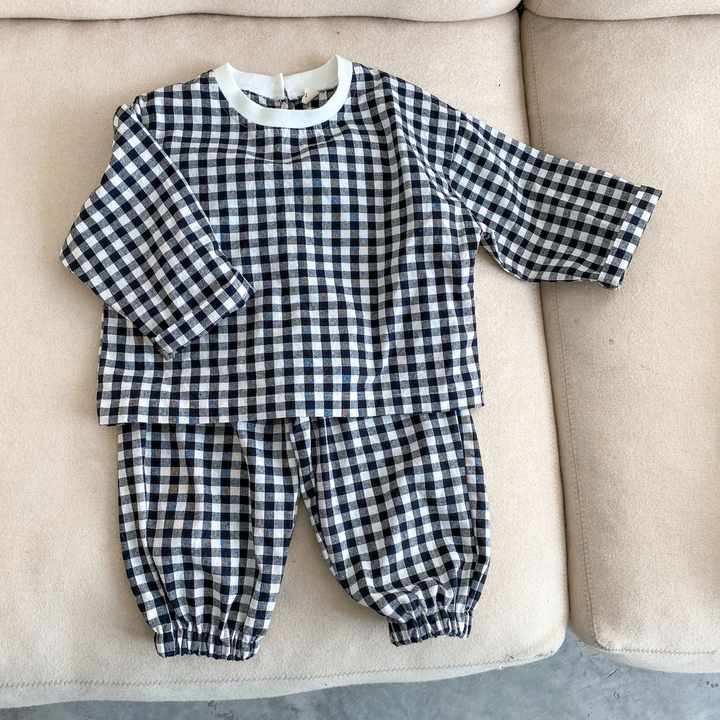 Long sleeve children's sleepwear 