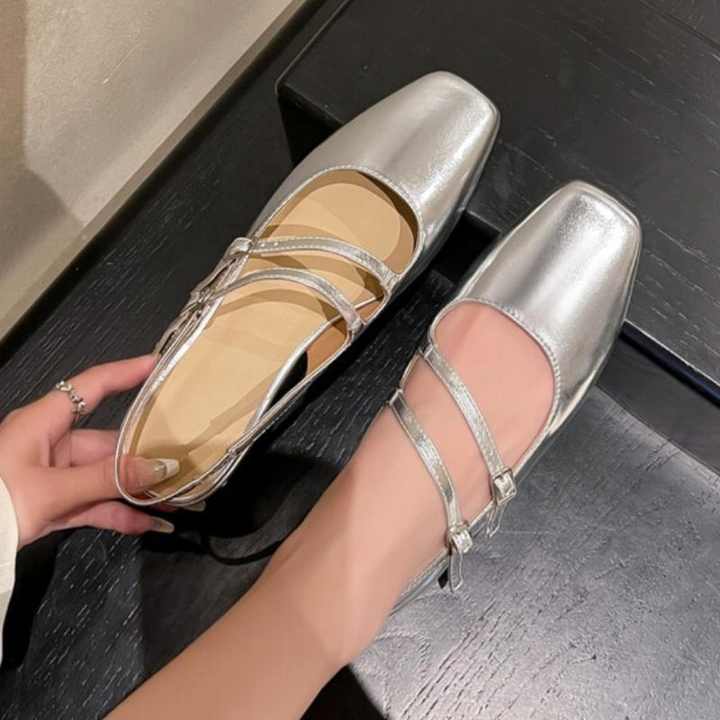 silver women's shoes 