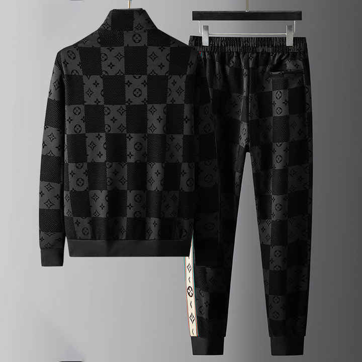 Men's sports suit 