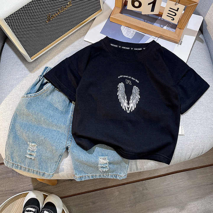 Boys' short-sleeved wings shorts 