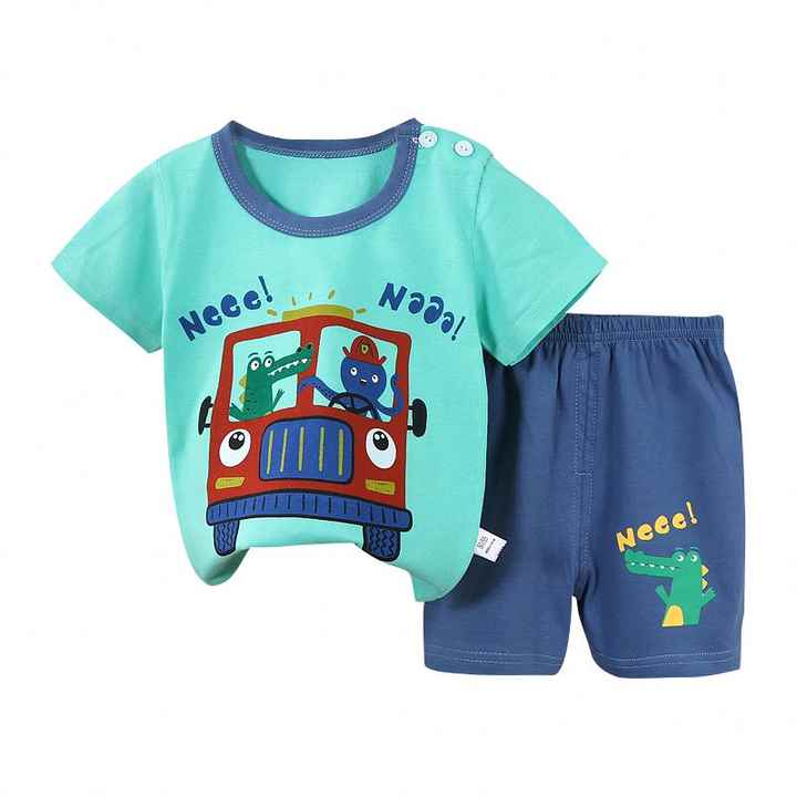 Ready-made children's pajamas 