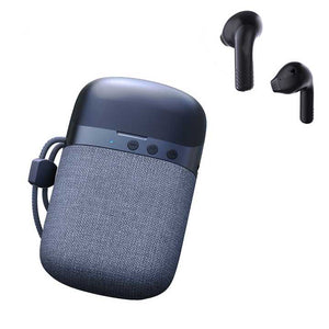 Stereo headphones with wireless charging case 