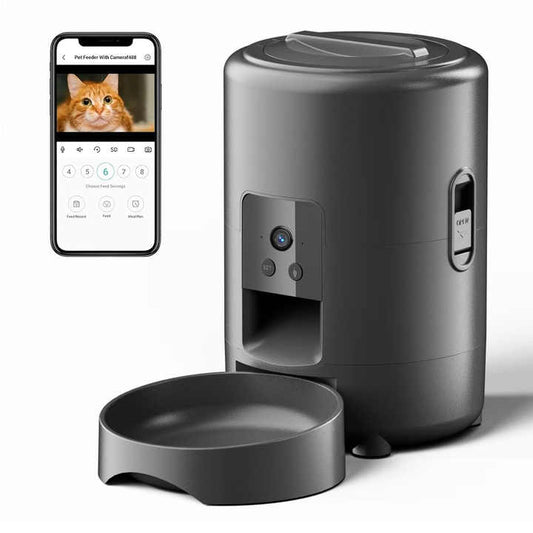2L with Cat and Dog Food Dispenser for Photography. 