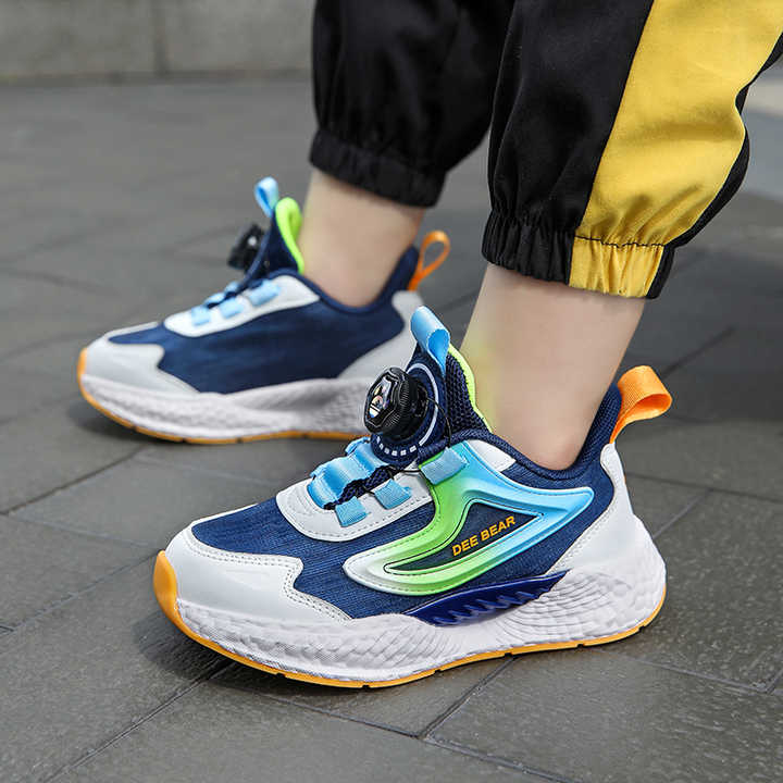 New high quality sneakers. 