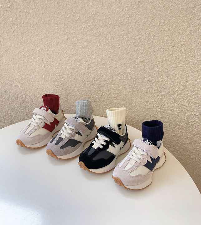 New Fashion Kids Sport Sneakers 