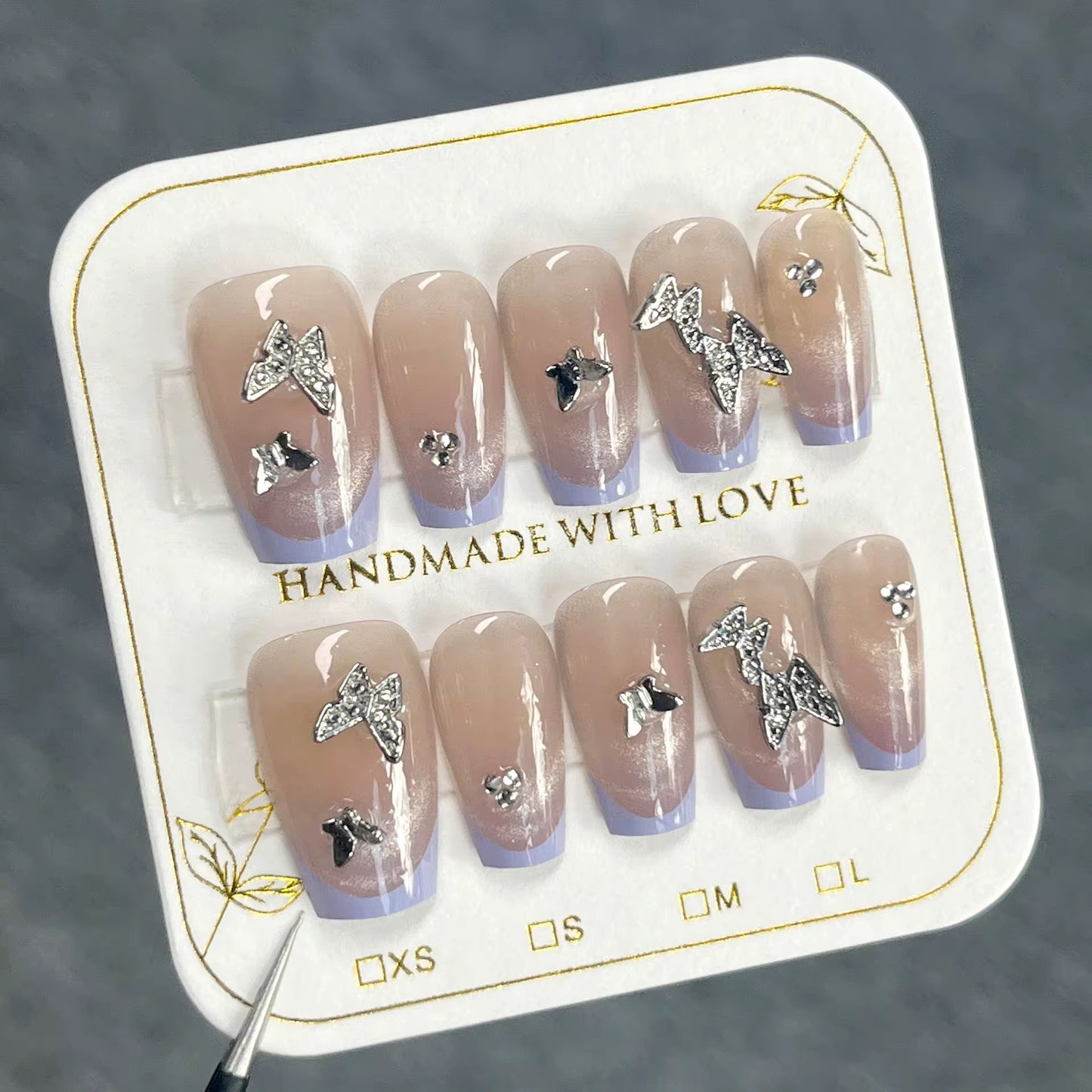 Artificial nails