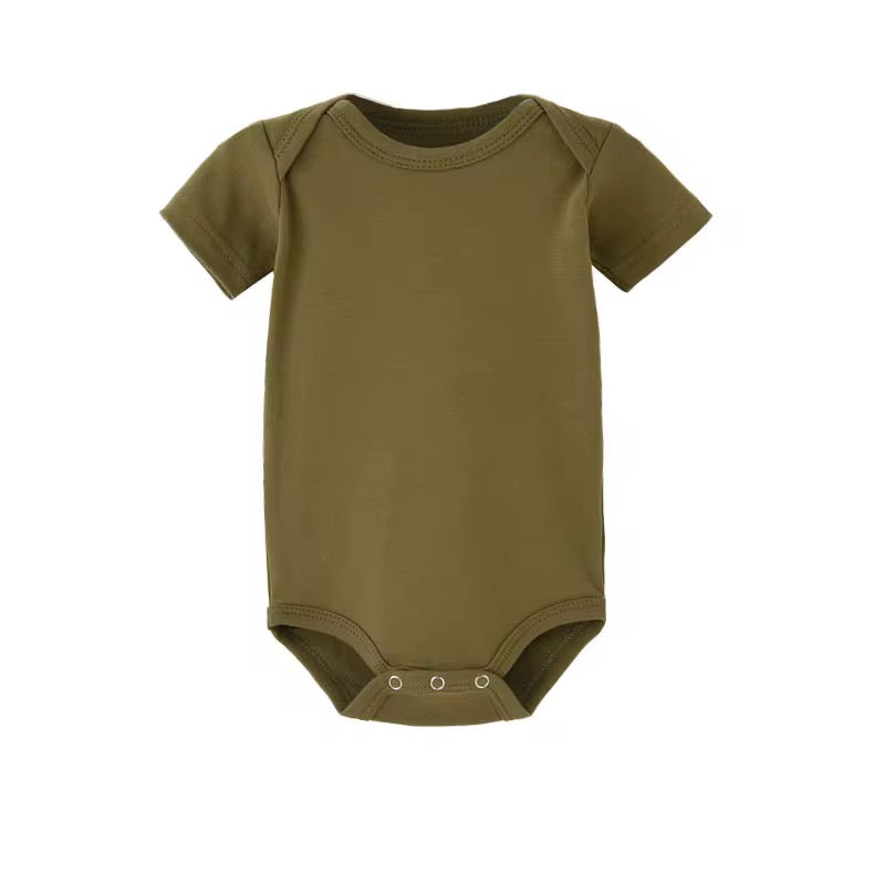 newborn baby clothes  ملابس اطفال حديثي الولاده