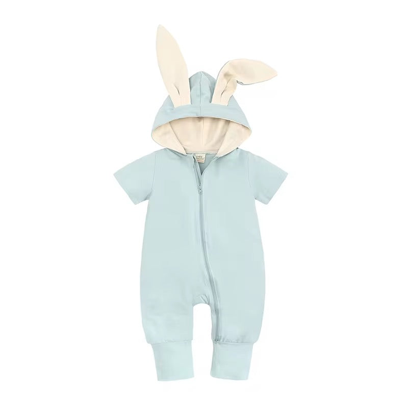 newborn baby clothes