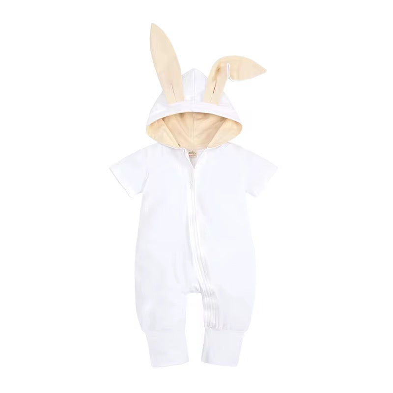 newborn baby clothes