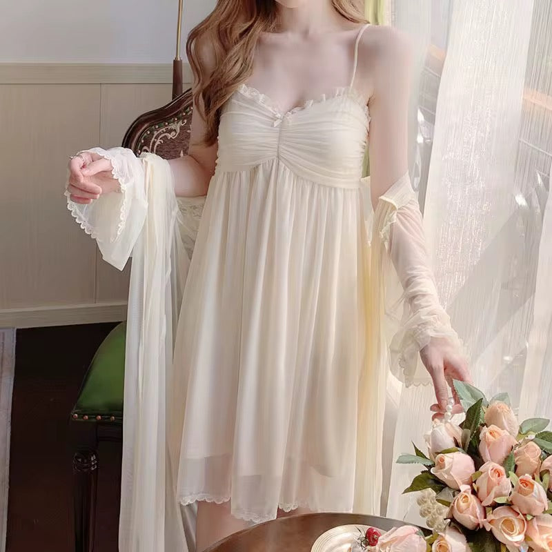 طقم نوم نسائي