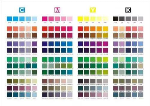 كتاب ناعم عالي الجودة ورقي أسود وأبيض