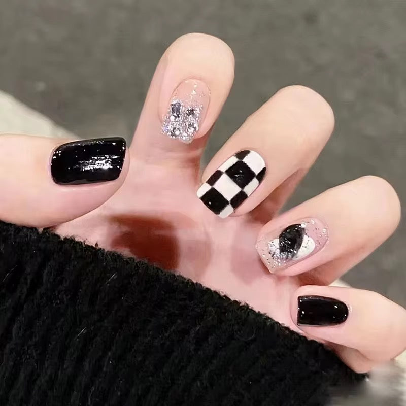 Artificial nails