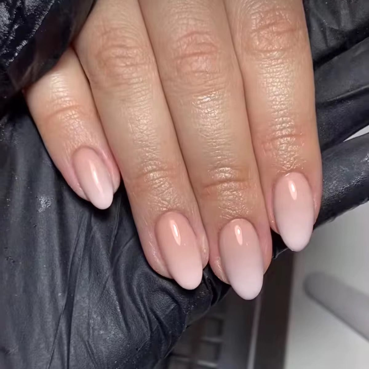 Artificial nails