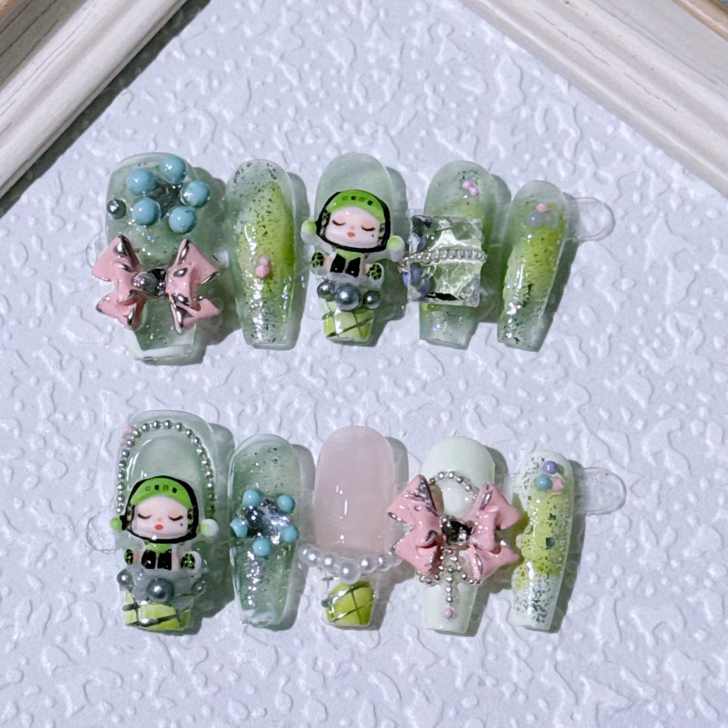 Artificial nails