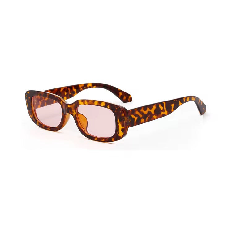 Women's sunglasses in multiple colors