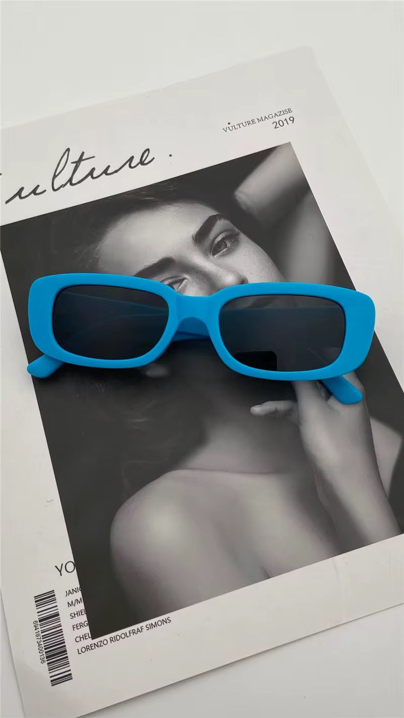 Women's sunglasses in multiple colors