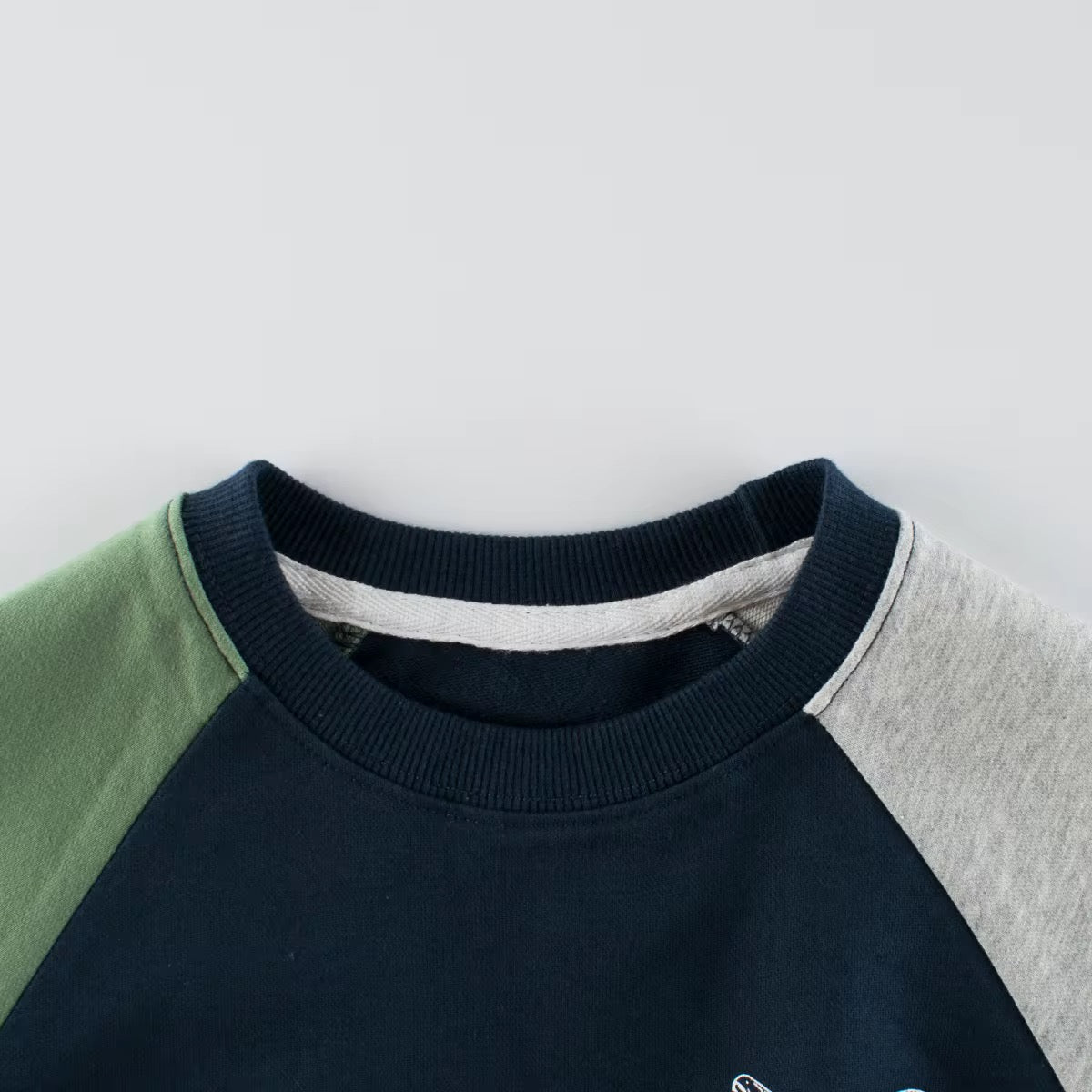 Boys' pants, boys' clothing, autumn and winter