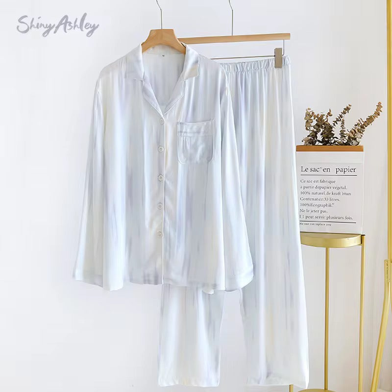 Women's sleepwear