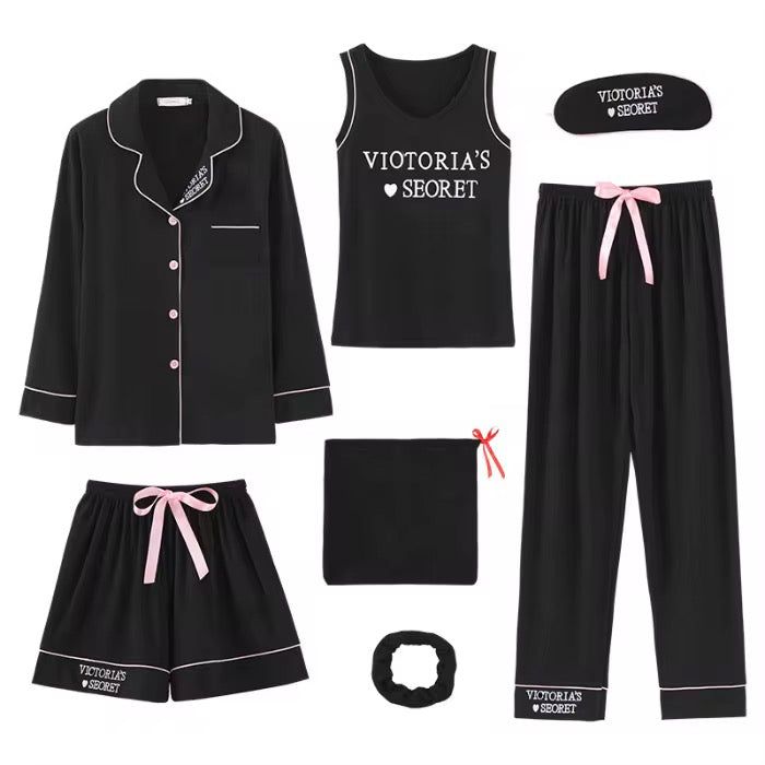 Women's sleepwear