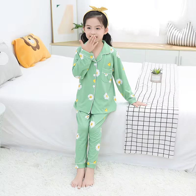 بيجامات حرير الاطفال بأكمام - Children's silk pajamas with sleeves