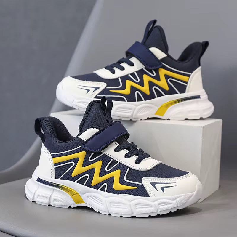 Sporty comfortable boys' sneakers