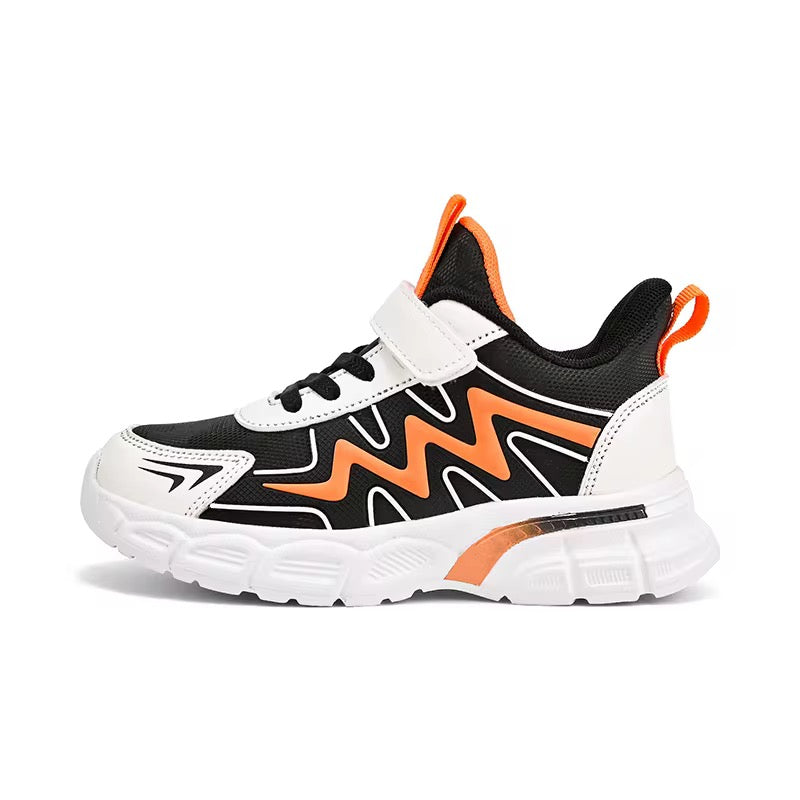 Sporty comfortable boys' sneakers