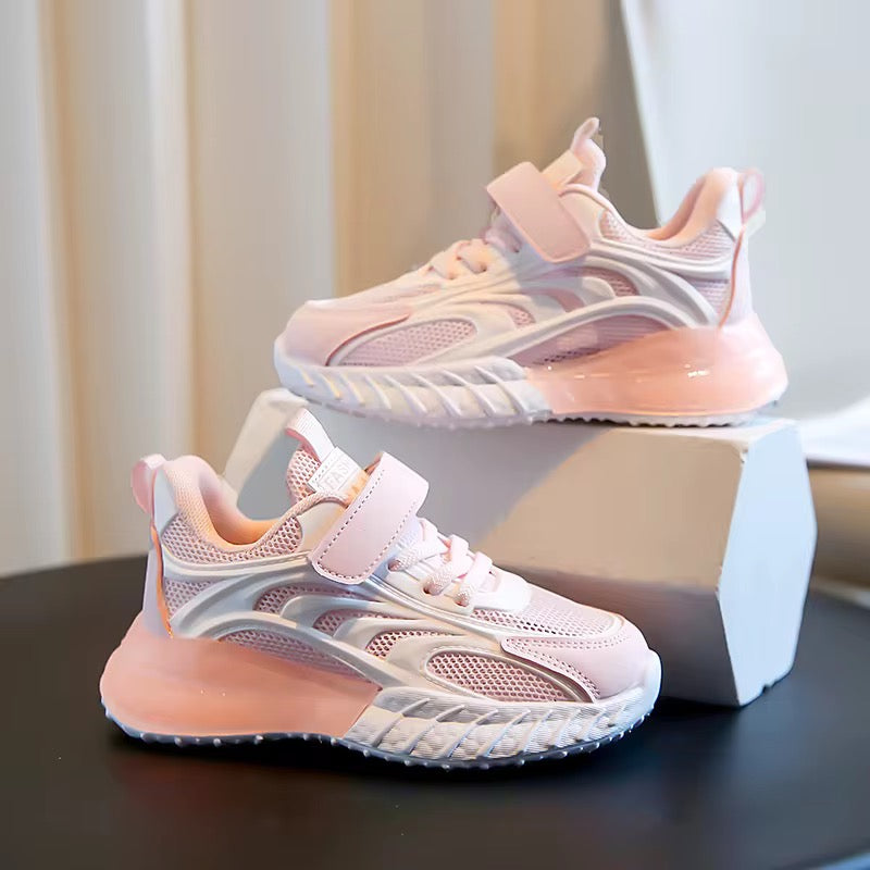 Soft girls' sneakers