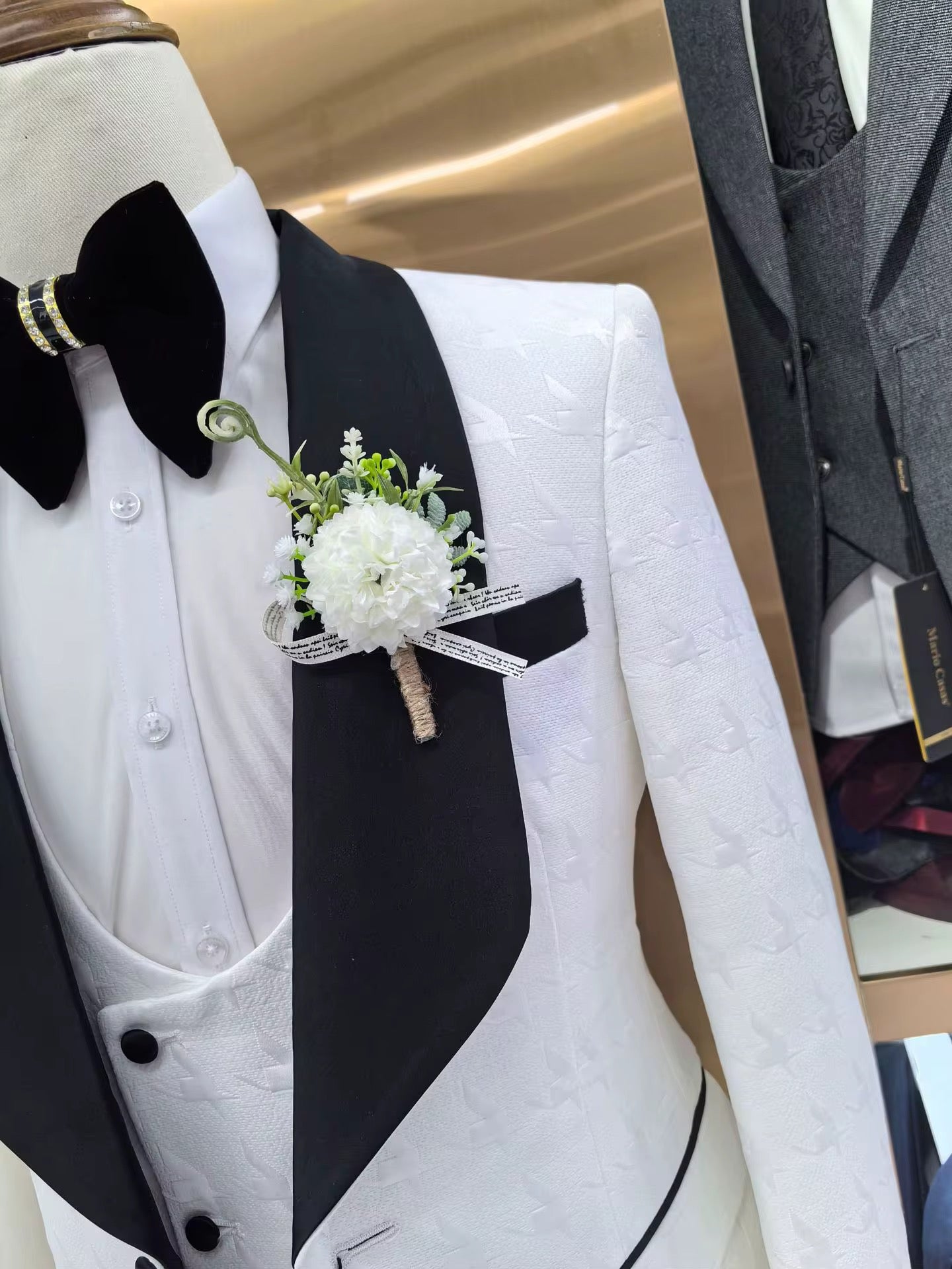 Formal suit