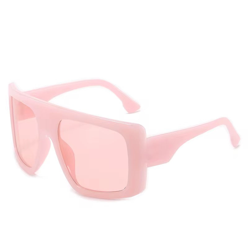 Fashionable ladies sunglasses