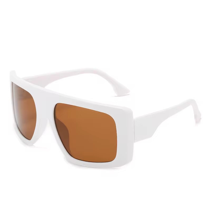 Fashionable ladies sunglasses