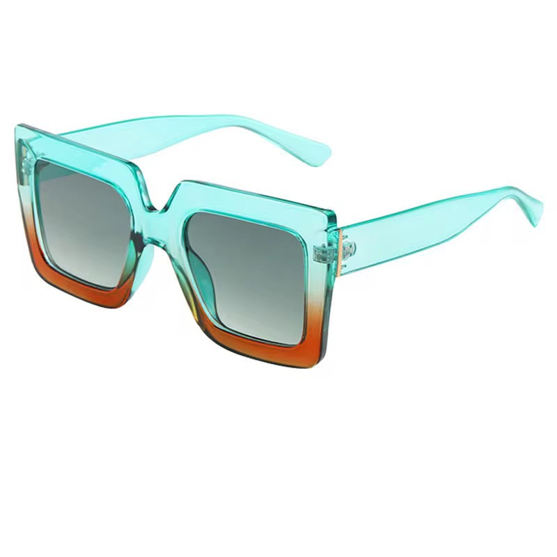 Women's sunglasses in multiple colors