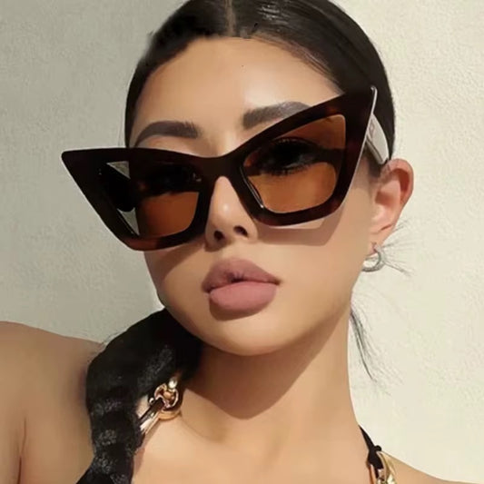 Classic women's sunglasses